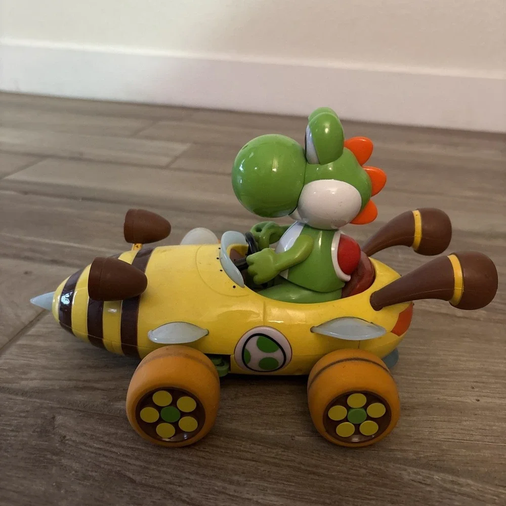 Carrera RC Mario Kart Yoshi Bumble V Remote Control Car Nintendo No Remote